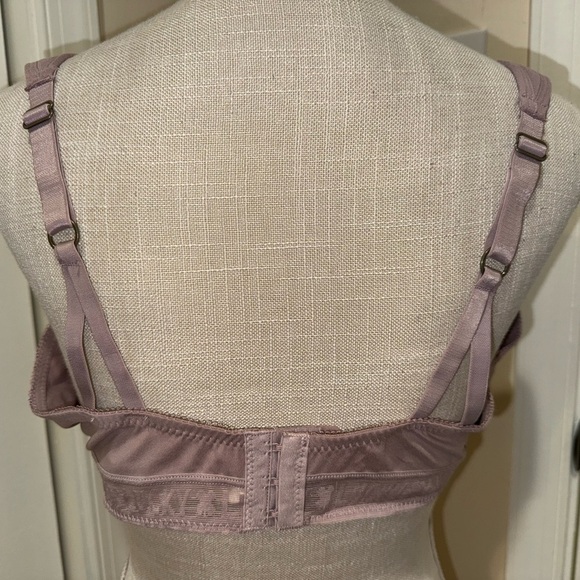 Lucky Brand full coverage Mauve Bra. Size 42D. GUC - Picture 2 of 7